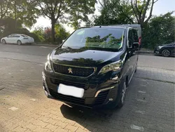 Schwarz Gebraucht 2018 Peugeot Traveller Active Van / Kleinbus | 20.500 € (Etwas zu teuer)
