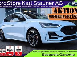 Weiß Neu 2025 Ford Focus ST-Line X Limousine | 32.480 € (Fairer Preis)