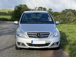 Silber Gebraucht 2011 Mercedes B160 Van / Kleinbus | 7.900 € (Fairer Preis)