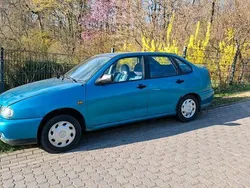 Andere außenfarben Gebraucht 1996 Seat Cordoba Limousine | 1.250 €