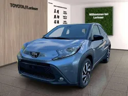 Celestite grey 1k3/ black mica Neu 2025 Toyota Aygo Team Kleinwagen | 18.990 €