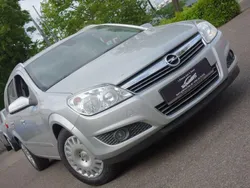 Silber Gebraucht 2008 Opel Astra Catch Me Kombi | 3.800 € (Etwas zu teuer)