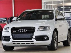 Gletscherweiss (metallic) Gebraucht 2016 Audi SQ5 Competition SUV | 26.850 € (Etwas zu teuer)