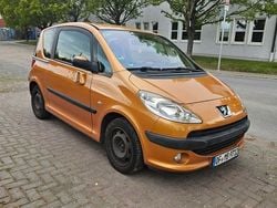 Orange Gebraucht 2007 Peugeot 1007 Sport Kleinwagen | 1.700 € (Fairer Preis)