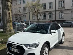 Weiß Gebraucht 2023 Audi A1 Ambiente Kleinwagen | 27.499 € (Fairer Preis)