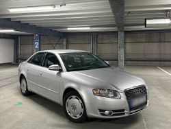 Silber Gebraucht 2007 Audi A4 Limousine | 2.800 € (Guter Preis)
