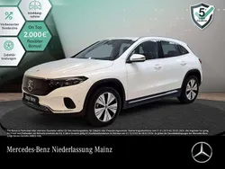Weiß Gebraucht 2024 Mercedes EQA250 Advanced SUV | 34.490 € (Guter Preis)