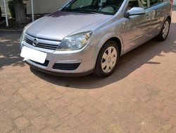 Gebraucht 2004 Opel Astra Kleinwagen | 1.300 €