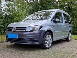 Grau Gebraucht 2017 VW Caddy Van / Kleinbus | 25.200 €