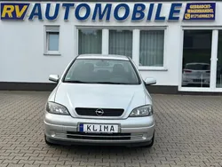 Silber Gebraucht 1999 Opel Astra Elegance Limousine | 1.490 € (Fairer Preis)