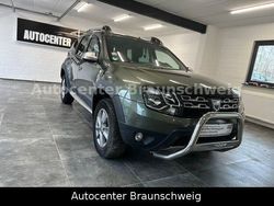 Grün Gebraucht 2015 Dacia Duster Prestige SUV | 8.450 € (Fairer Preis)