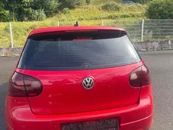 Rot Gebraucht 2006 VW Golf V GTI Kleinwagen | 2.800 € (Superpreis)