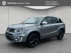 Grau Gebraucht 2017 Suzuki Vitara SUV | 17.480 € (Fairer Preis)