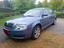 Blau Gebraucht 2004 Skoda Superb Limousine | 1.700 €