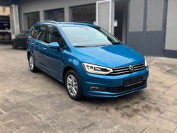 Carribean blue Gebraucht 2020 VW Touran Comfortline Van / Kleinbus | 24.900 € (Guter Preis)