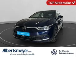 Blau Gebraucht 2024 VW Golf VIII Style Limousine | 32.848 € (Fairer Preis)