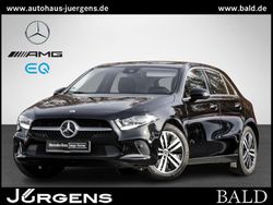 Unilack nachtschwarz Gebraucht 2021 Mercedes A180 Progressive Limousine | 24.480 € (Fairer Preis)