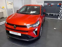 Rot Neu 2025 Renault Captur Evolution SUV | 22.980 € (Fairer Preis)