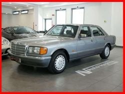 Silber Gebraucht 1990 Mercedes S300 SE Limousine | 19.900 €