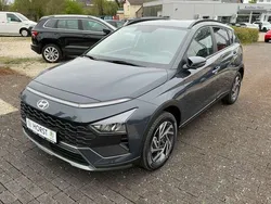 Grau Neu 2024 Hyundai Bayon Pure SUV | 16.980 € (Guter Preis)