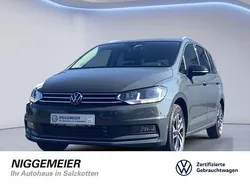 Delfingrau metallic Neu 2025 VW Touran Van / Kleinbus | 47.790 €