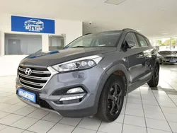 Grau Gebraucht 2015 Hyundai Tucson Intro Edition SUV | 15.680 € (Fairer Preis)