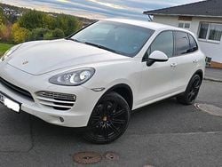 Weiß Gebraucht 2011 Porsche Cayenne SUV | 16.900 € (Fairer Preis)