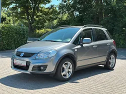 Grau Gebraucht 2011 Suzuki SX4 Club Limousine | 7.900 € (Teuer)