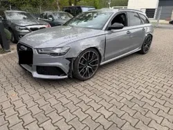 Grau Gebraucht 2016 Audi RS6 Performance Kombi | 41.950 €