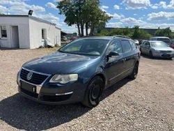 Blau Gebraucht 2006 VW Passat Trendline Kombi | 799 € (Superpreis)