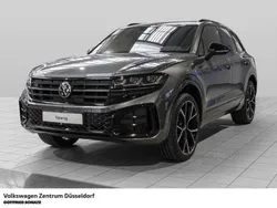 Siliziumgrau metallic Gebraucht 2025 VW Touareg IQ Drive SUV | 91.880 €