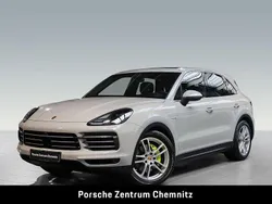 Grau Gebraucht 2022 Porsche Cayenne SUV | 77.490 € (Superpreis)