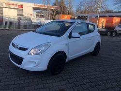 Weiß Gebraucht 2010 Hyundai i20 Classic | 2.990 € (Fairer Preis)