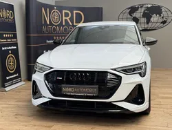 Weiss Gebraucht 2022 Audi e-tron Ambiente SUV | 32.800 € (Fairer Preis)