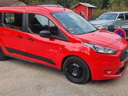 Rot Gebraucht 2022 Ford Transit Trend Kombi | 15.600 € (Fairer Preis)
