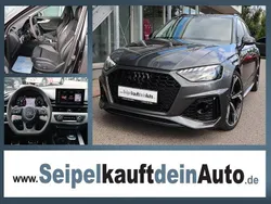 Grau Gebraucht 2022 Audi RS4 Comfort Kombi | 60.995 € (Fairer Preis)