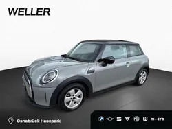 Moonwalk grey (grau) Gebraucht 2022 Mini Cooper Kleinwagen | 21.450 € (Fairer Preis)