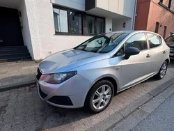 Silber Gebraucht 2011 Seat Ibiza Kleinwagen | 3.400 € (Fairer Preis)