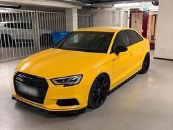 Gelb Gebraucht 2018 Audi A3 Black Edition Limousine | 23.950 € (Teuer)
