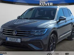 Grau Gebraucht 2024 VW Tiguan Allspace Move SUV | 33.850 € (Superpreis)