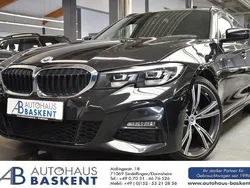 Schwarz Gebraucht 2022 BMW 320 M Sport Kombi | 29.790 € (Guter Preis)