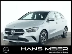 Lack hightechsilber Gebraucht 2024 Mercedes B200 Progressive Van / Kleinbus | 31.380 € (Fairer Preis)