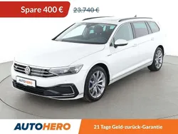 Oryxweiß Gebraucht 2020 VW Passat GTE Kombi | 22.670 € (Fairer Preis)