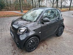 Schwarz Gebraucht 2020 Smart ForTwo Coupé Kleinwagen | 8.450 € (Guter Preis)