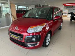 Rot Gebraucht 2010 Citroën C3 Picasso Tendance Van / Kleinbus | 3.890 € (Fairer Preis)