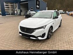 Weiß Gebraucht 2023 Peugeot 308 GT Limousine | 24.950 € (Teuer)