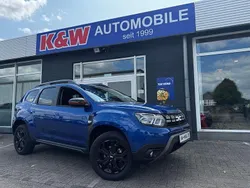 Blau Gebraucht 2023 Dacia Duster Extreme SUV | 23.990 € (Fairer Preis)