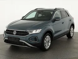 Petroleum blue metallic Neu 2025 VW T-Roc Life SUV | 31.495 € (Superpreis)