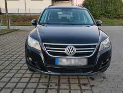 Schwarz Gebraucht 2010 VW Tiguan SUV | 5.500 € (Fairer Preis)