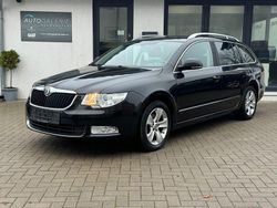 Schwarz Gebraucht 2011 Skoda Superb Ambition Limousine | 5.980 € (Fairer Preis)